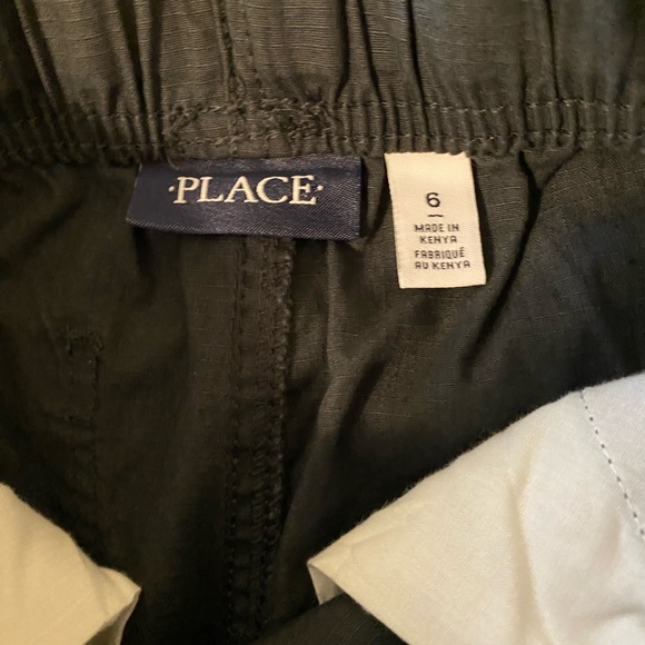 NWOT Children’s Place Cargo Shorts / 6 - Picture 5 of 7